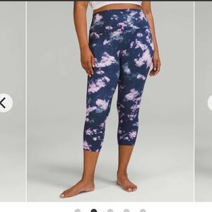 Lululemon Align High-Rise Crop 23"
Circulate Tie Dye Mineral Blue Multi
